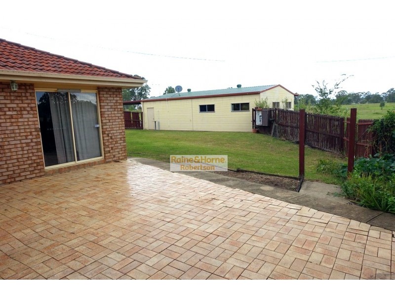 80 Chalk Street, Wulkuraka QLD 4305