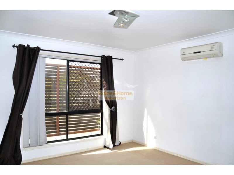 63 Rubicon Crescent, Kuraby QLD 4112