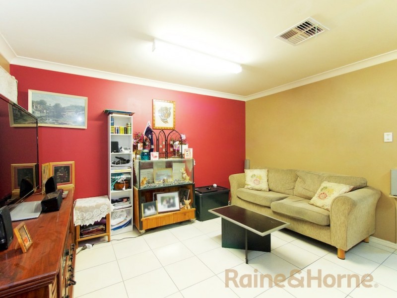 143/3 Bass Street, Woodridge QLD 4114