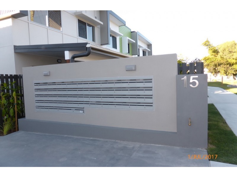 201/15 Bland Street, Coopers Plains QLD 4108