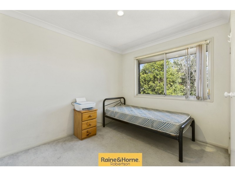 17/9 Lawrence Close, Robertson QLD 4109