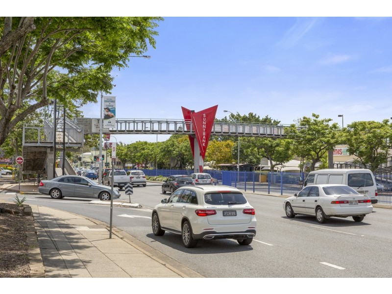 72 Dunedin Street, Sunnybank QLD 4109