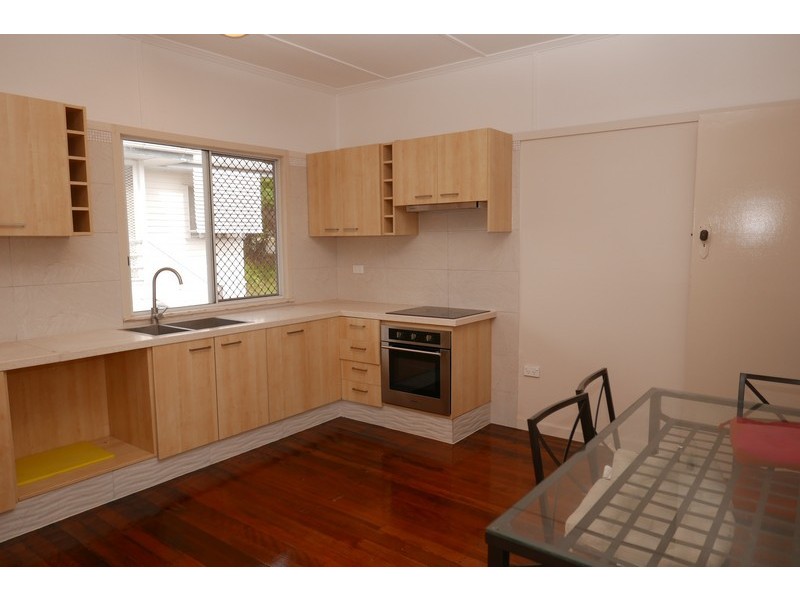 28 Vereker Street, Coopers Plains QLD 4108