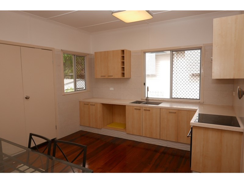 28 Vereker Street, Coopers Plains QLD 4108