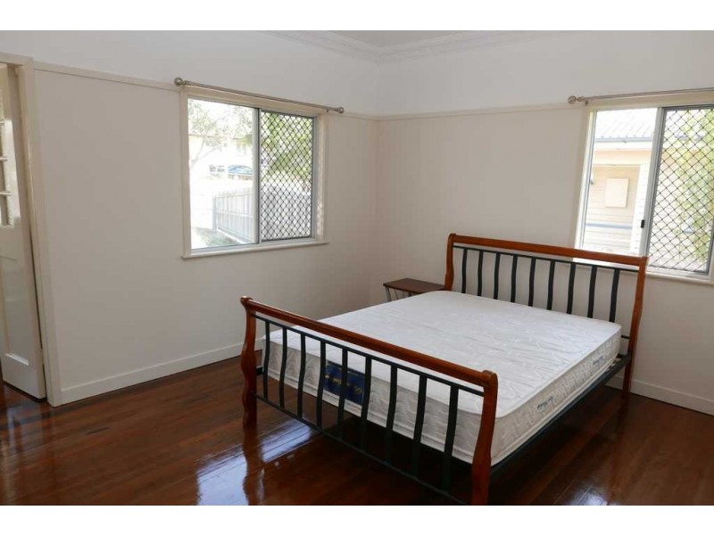 28 Vereker Street, Coopers Plains QLD 4108