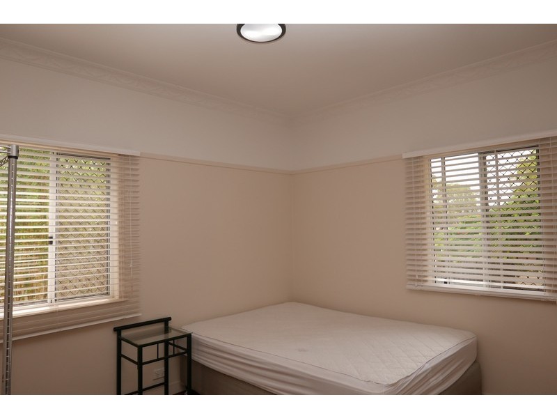 28 Vereker Street, Coopers Plains QLD 4108