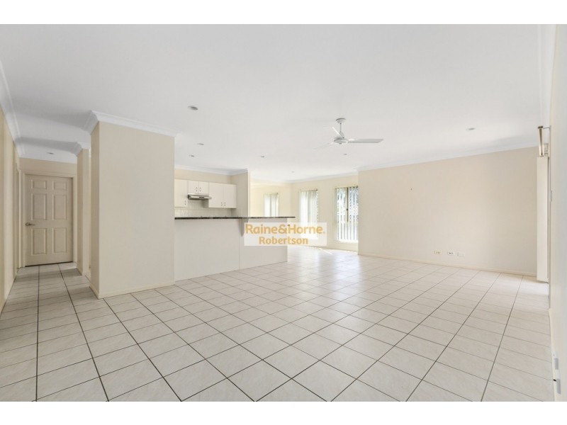 32 Adam Street, Cleveland QLD 4163