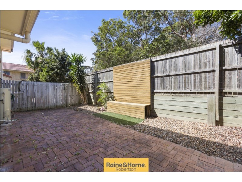 22/9 Lawrence Close, Robertson QLD 4109