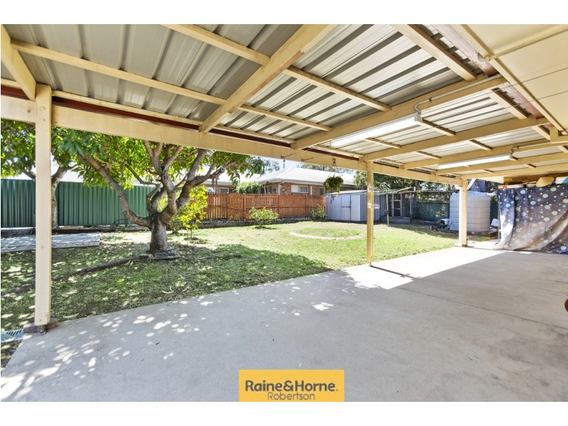 12 Pine Street, Runcorn QLD 4113