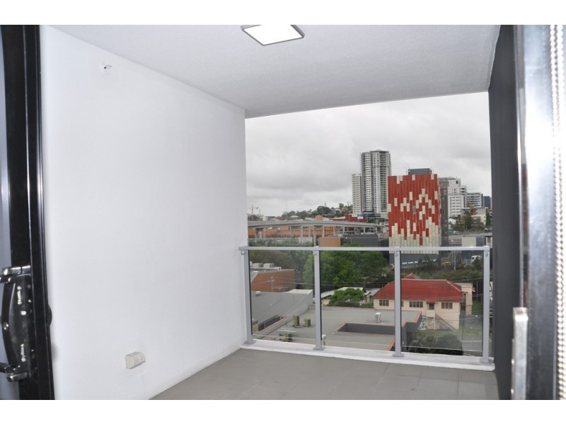 607/9-11 Bowen Bridge Road, Herston QLD 4006