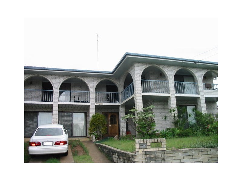 12 Avocado Street, Macgregor QLD 4109