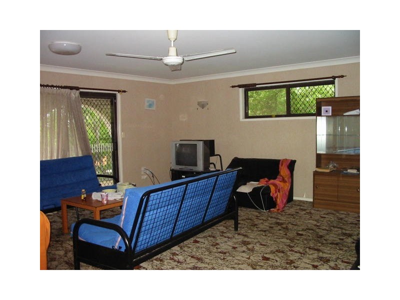 12 Avocado Street, Macgregor QLD 4109