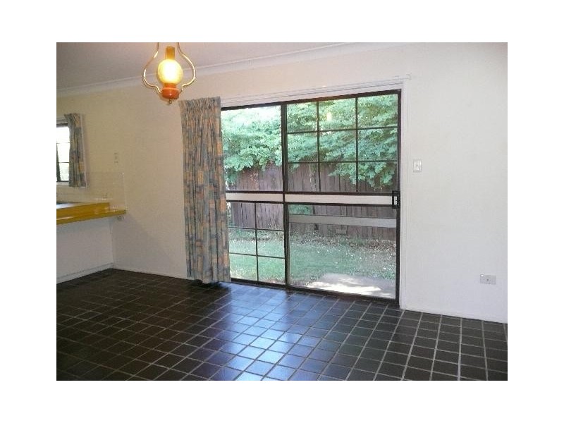 6 Acorus Place, Sunnybank QLD 4109