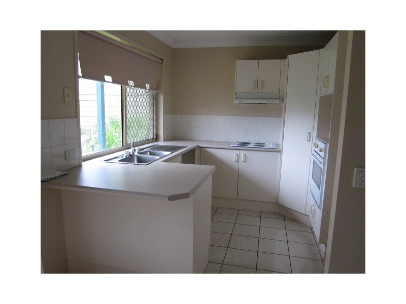 10 Riley Street, Calamvale QLD 4116