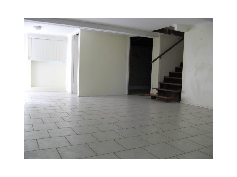 20 Longridge Street, Macgregor QLD 4109