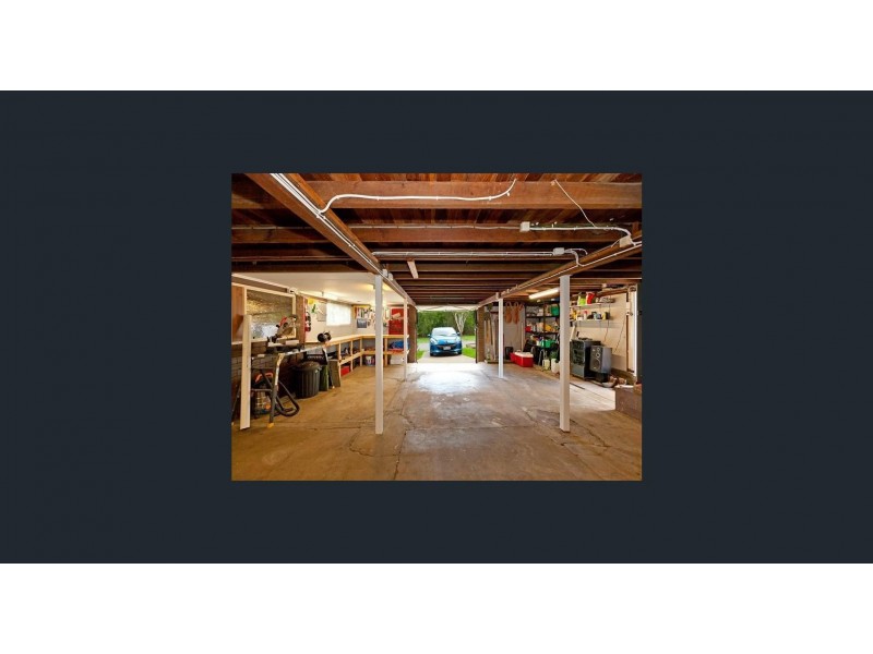 1 Hecklemann Street, Carina Heights QLD 4152