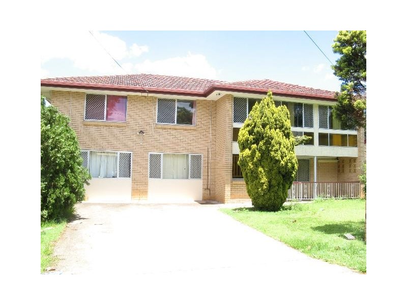 10 Marla Street, Robertson QLD 4109