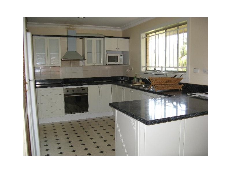 10 Marla Street, Robertson QLD 4109