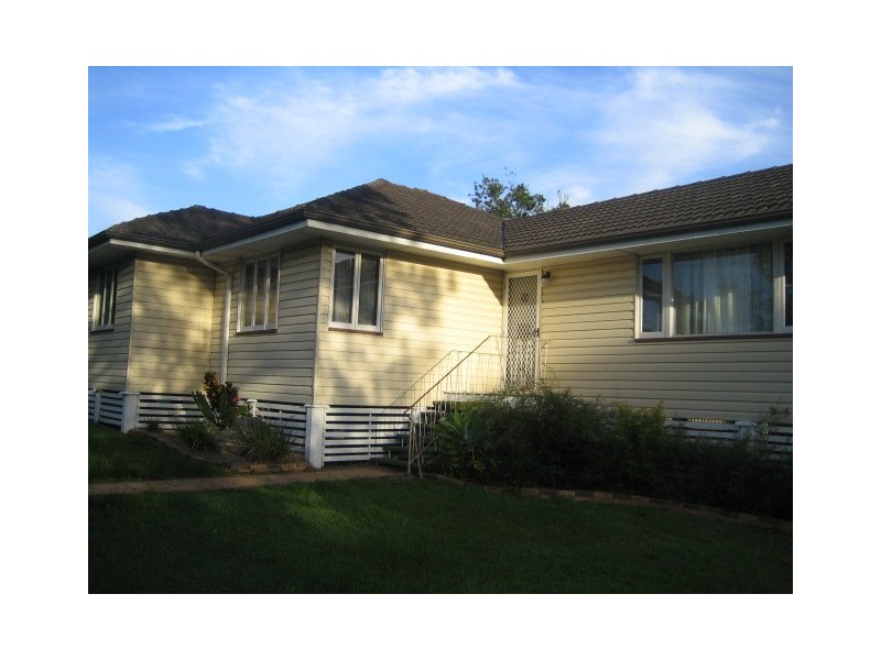 977 Boundary Road, Coopers Plains QLD 4108