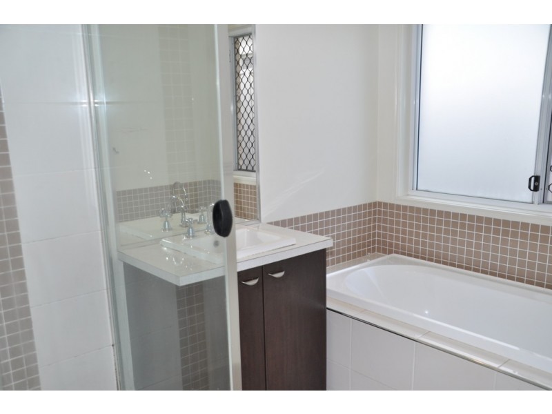 25 Perkins Street, Calamvale QLD 4116