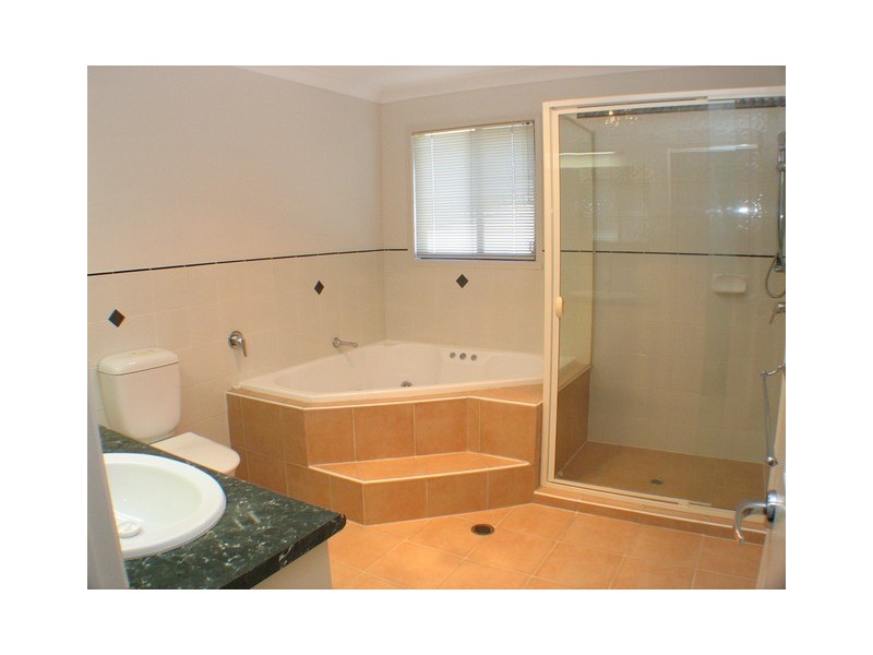 15/588 Musgrave Road, Robertson QLD 4109