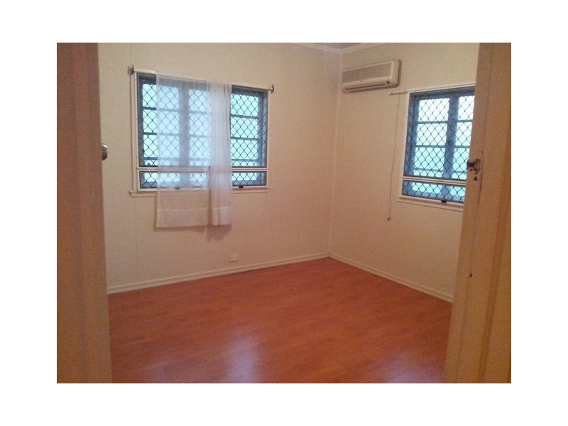 239 Mains Road, Sunnybank QLD 4109