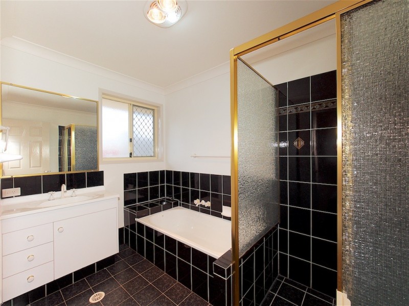 12 Potoroo Place, Doolandella QLD 4077