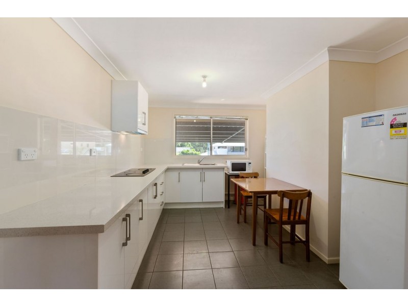65 Granadilla Street, Macgregor QLD 4109