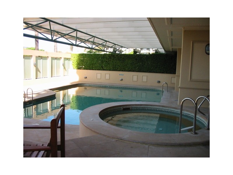 84/10 Lower River Terrace, South Brisbane QLD 4101