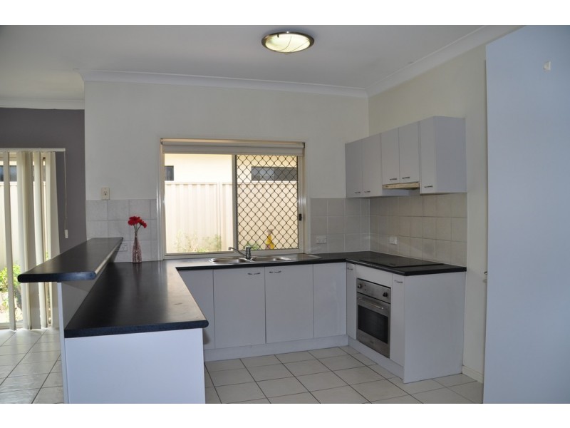 32 Ebony Place, Stretton QLD 4116