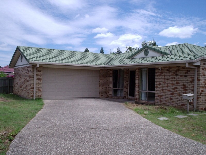 28 Macknish Crescent, Coopers Plains QLD 4108