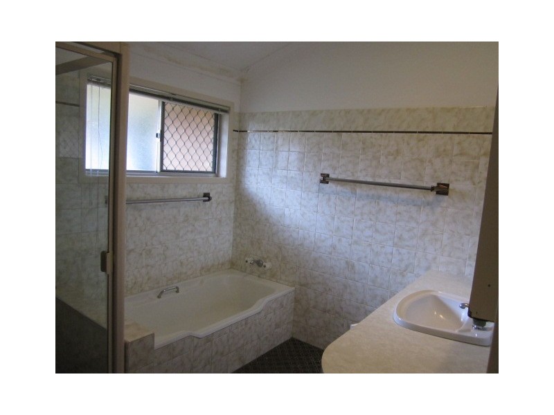 3 Chicago Street, Robertson QLD 4109