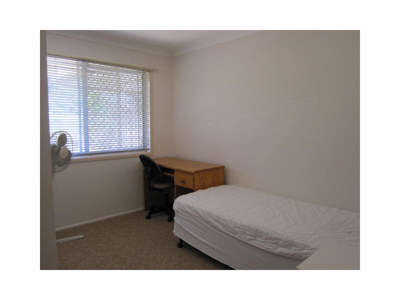 5 Gonzales Street, Macgregor QLD 4109