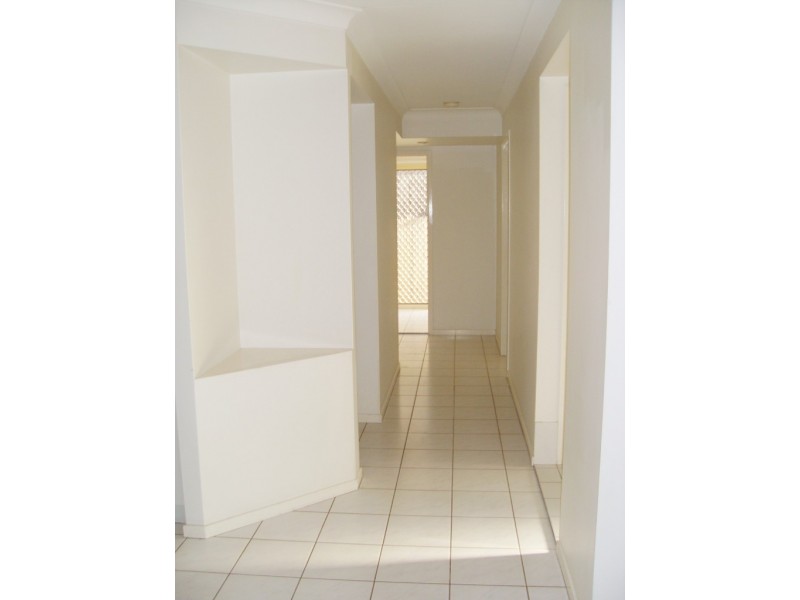 6 Orchard Place, Eight Mile Plains QLD 4113