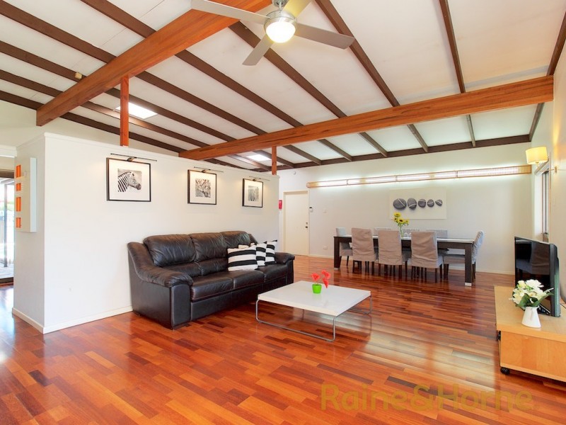 73 STONES ROAD, Sunnybank Hills QLD 4109