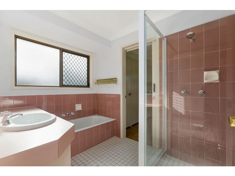 20 COMMODORE STREET, Sunnybank Hills QLD 4109