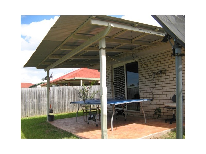 76 The Village Avenue, Coopers Plains QLD 4108