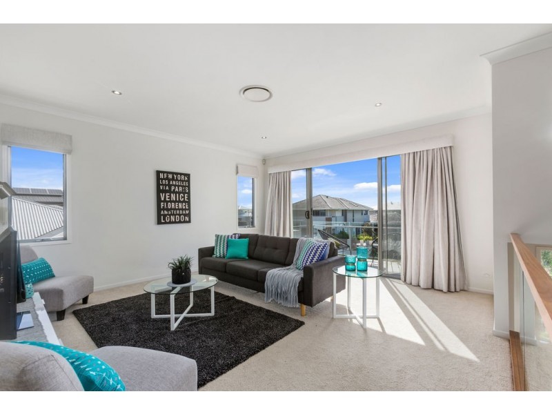 12 FRANCIS AVENUE, Rochedale QLD 4123