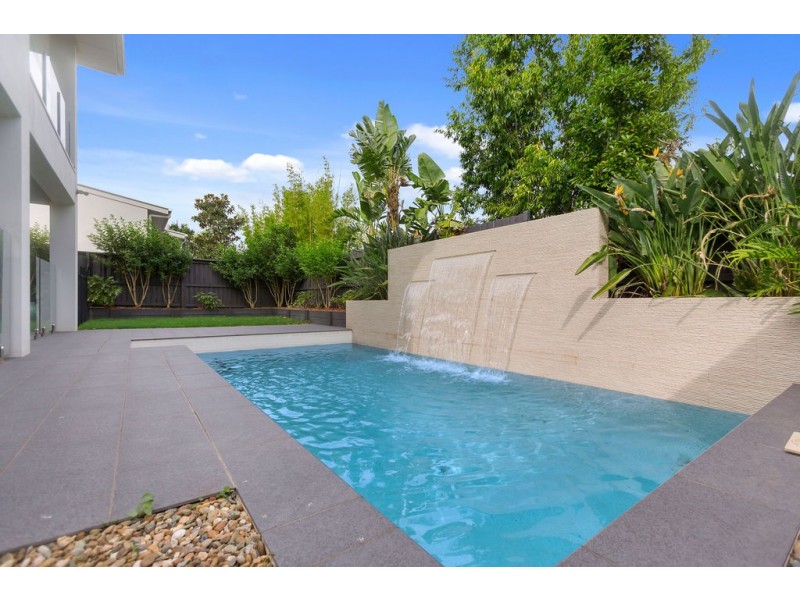 12 FRANCIS AVENUE, Rochedale QLD 4123