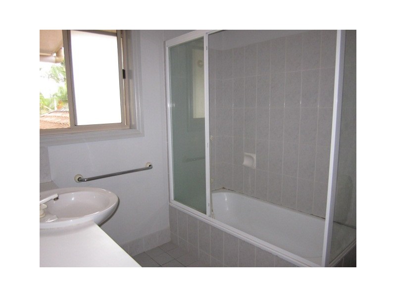 5/70 Delfin Drive, Macgregor QLD 4109