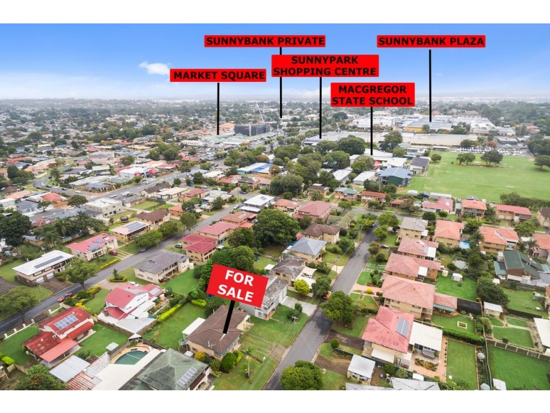 10 EPSOM STREET, Macgregor QLD 4109