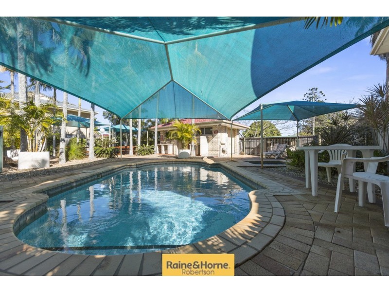 10/9 LAWRENCE CLOSE, Robertson QLD 4109