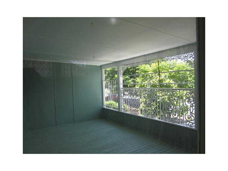 10 Jubilee Street, Greenslopes QLD 4120