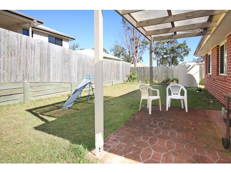 7 Wavecrest Place, Calamvale QLD 4116