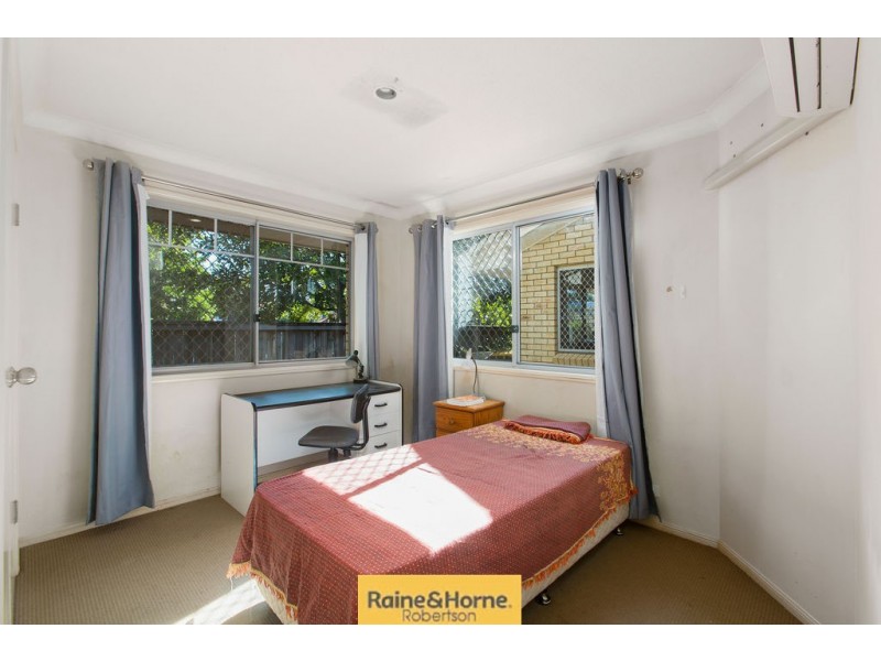 32/10 Lawrence Close, Robertson QLD 4109