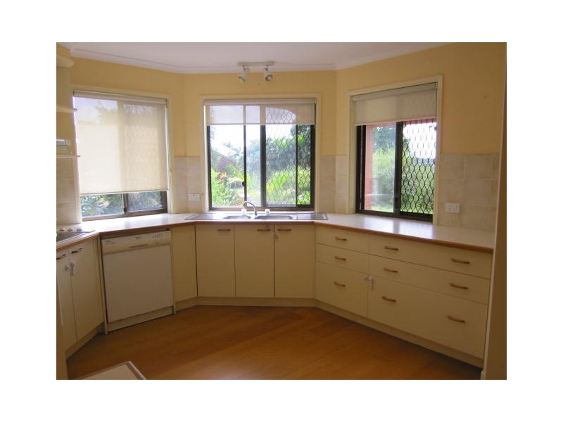 24 Goorari Street, Eight Mile Plains QLD 4113