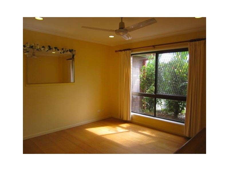 24 Goorari Street, Eight Mile Plains QLD 4113