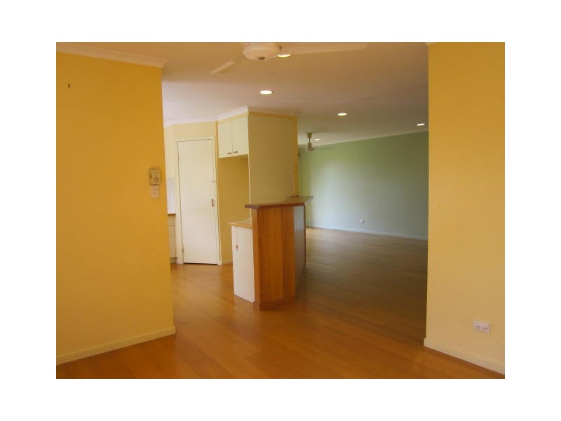 24 Goorari Street, Eight Mile Plains QLD 4113