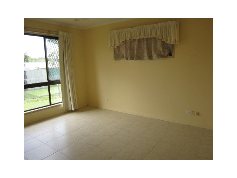 24 Goorari Street, Eight Mile Plains QLD 4113