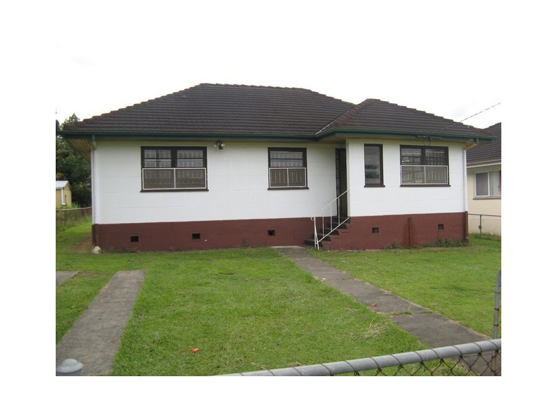 11 Macgroarty Street, Coopers Plains QLD 4108
